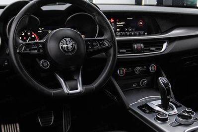 Alfa Romeo Stelvio Turbo Sprint Q4