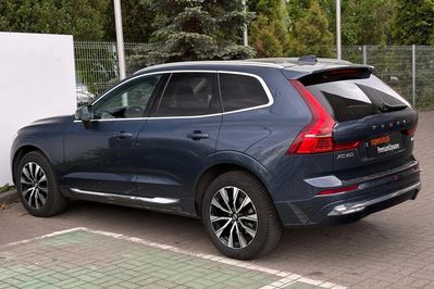 Volvo XC60 B4 D AWD Plus Bright