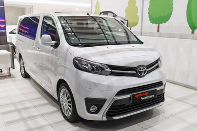 Toyota Proace Verso Long L2H1 Business AT
