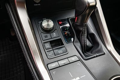 Lexus NX 300 AWD