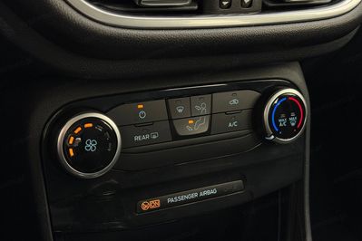 Ford Puma 1.0 EcoBoost Titanium