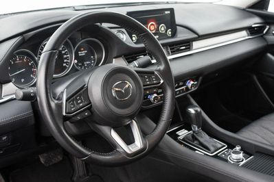Mazda 6 2.0 Center-Line