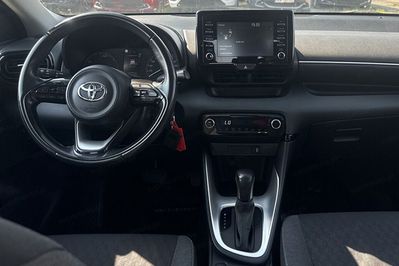 Toyota Yaris Hybrid Comfort