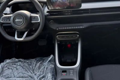 Jeep Avenger Summit 1.2 T3 mHEV FWD eDCT6