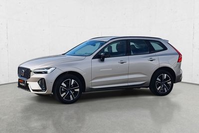 Volvo XC60 B5 B AWD Plus Dark aut