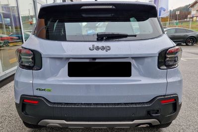 Jeep Avenger Upland 1.2 mHEV 4xe