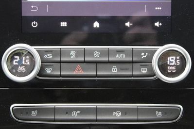 Renault Megane 1.3 TCe Techno EDC