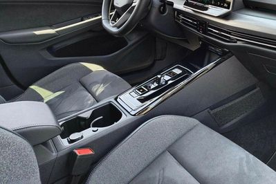 Volkswagen Golf VIII Life Plus 1.5 eTSI mHEV DSG