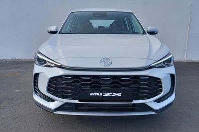 MG ZS 1.5 HEV+ Standard aut