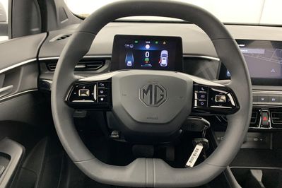 MG 3 Standard 1.5 Hybrid+ AT