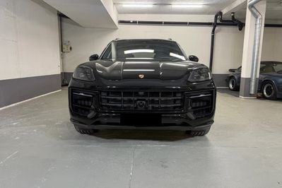 Porsche Cayenne Black Edition