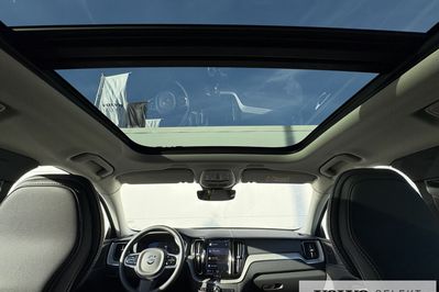 Volvo XC60 T6 Plug-In Hybrid AWD Ultra Bright aut