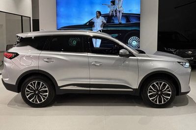 Chery Tiggo 7 Prestige 1.5 T-GDI Super Hybrid DHT