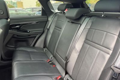 Land Rover Range Rover Evoque 2.0 D200 mHEV R-Dynamic SE