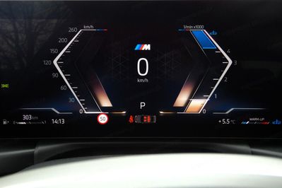 BMW Seria 3 318i M Sport