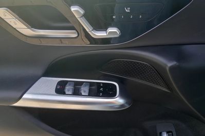 Mercedes Klasa E 200 mHEV 4-Matic Avantgarde 9G-Tronic