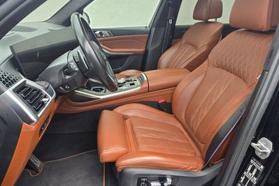 BMW X7 M60i xDrive mHEV sport-aut