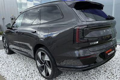 Volvo EX90 Twin Performance AWD Ultra 7 os