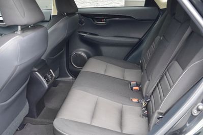 Lexus NX 300h