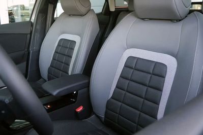 Citroen C4 Business 1.2 eDCT6