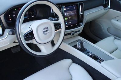 Volvo V60 B4 B Plus Dark aut