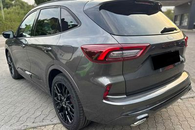 Ford Kuga ST-Line X eCVT 2.5 FHEV FWD