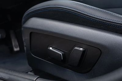 BMW Seria 5 520i M Sport aut
