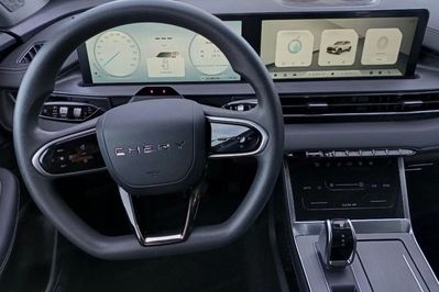 Chery Tiggo 4 Essential  1.5 T-GDI HEV DHT