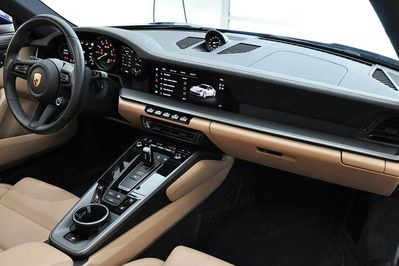 Porsche 911 Carrera 4S