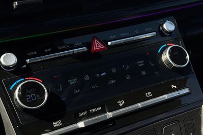 Hyundai Santa Fe 1.6 T-GDI PHEV Caligraphy 4WD aut 6os.