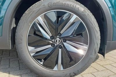 Nissan Qashqai Tekna Xtronic 1.3 DIG-T mHEV