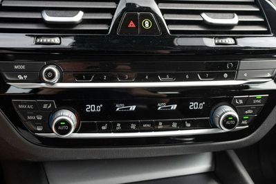 BMW Seria 5 Touring 520i