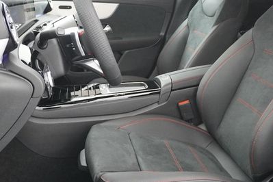 Mercedes CLA 200 AMG Line Shooting Brake
