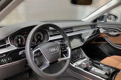 Audi A8 L 50 TDI mHEV Quattro Tiptr.