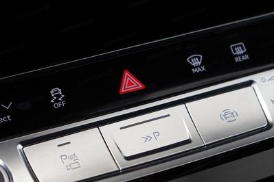 Audi Q8 SQ8 TFSI quattro