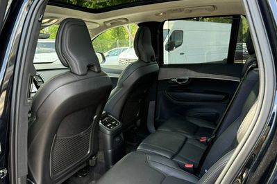 Volvo XC90 T8 AWD Plug-In Hybrid Ultra Dark 7os