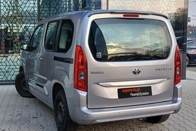 Toyota Proace City Verso 1.5 D-4D Business