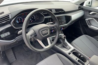 Audi Q3 35 TFSI mHEV S tronic