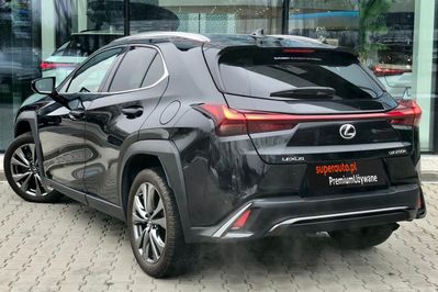 Lexus UX 250h F Sport Design 2WD