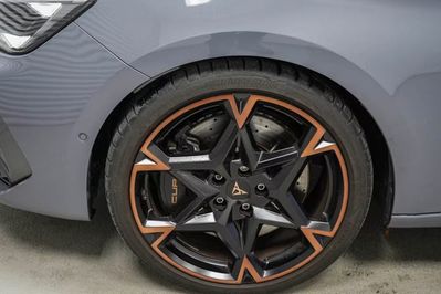 Cupra Leon VZ 2.0 TSI 4Drive DSG