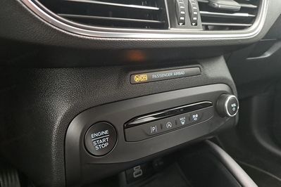 Ford Focus Ecoboost Mhev Titanium x