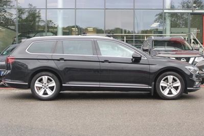 Volkswagen Passat 2.0 TDI 4Mot. Elegance DSG