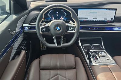 BMW Seria 7 740d xDrive mHEV M Sport sport-aut