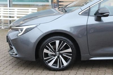 Toyota Corolla Style 1.8 Hybrid