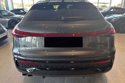 Audi Q5 TDI quattro S line Sportback