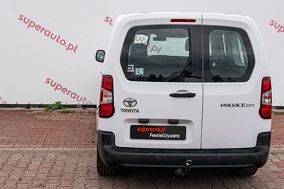 Toyota Proace City Verso Long Combi