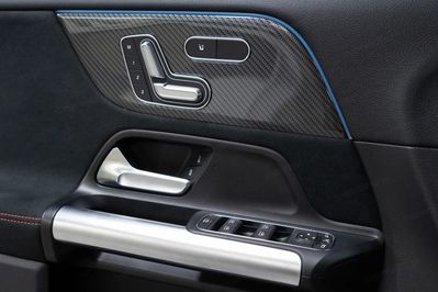 Mercedes GLA 220 mHEV 4-Matic AMG Line 8G-DCT