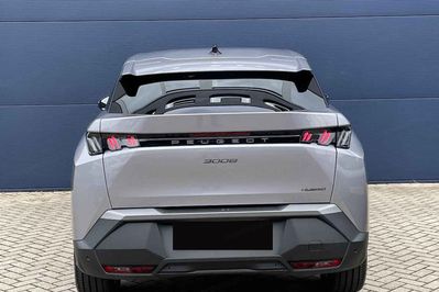 Peugeot 3008 Allure e-DCS 1.2 mHEV