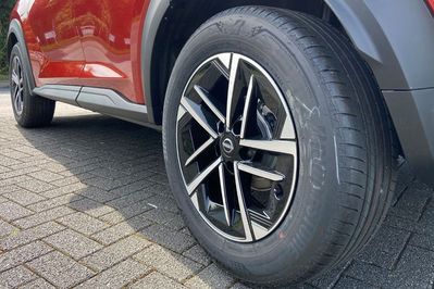 Nissan Juke 1.0 DIG-T N-Connecta 