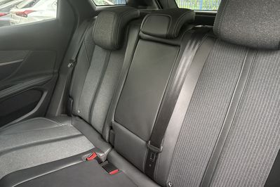 Peugeot 3008 Allure Pack 1.2 PureTech  S&S EAT8